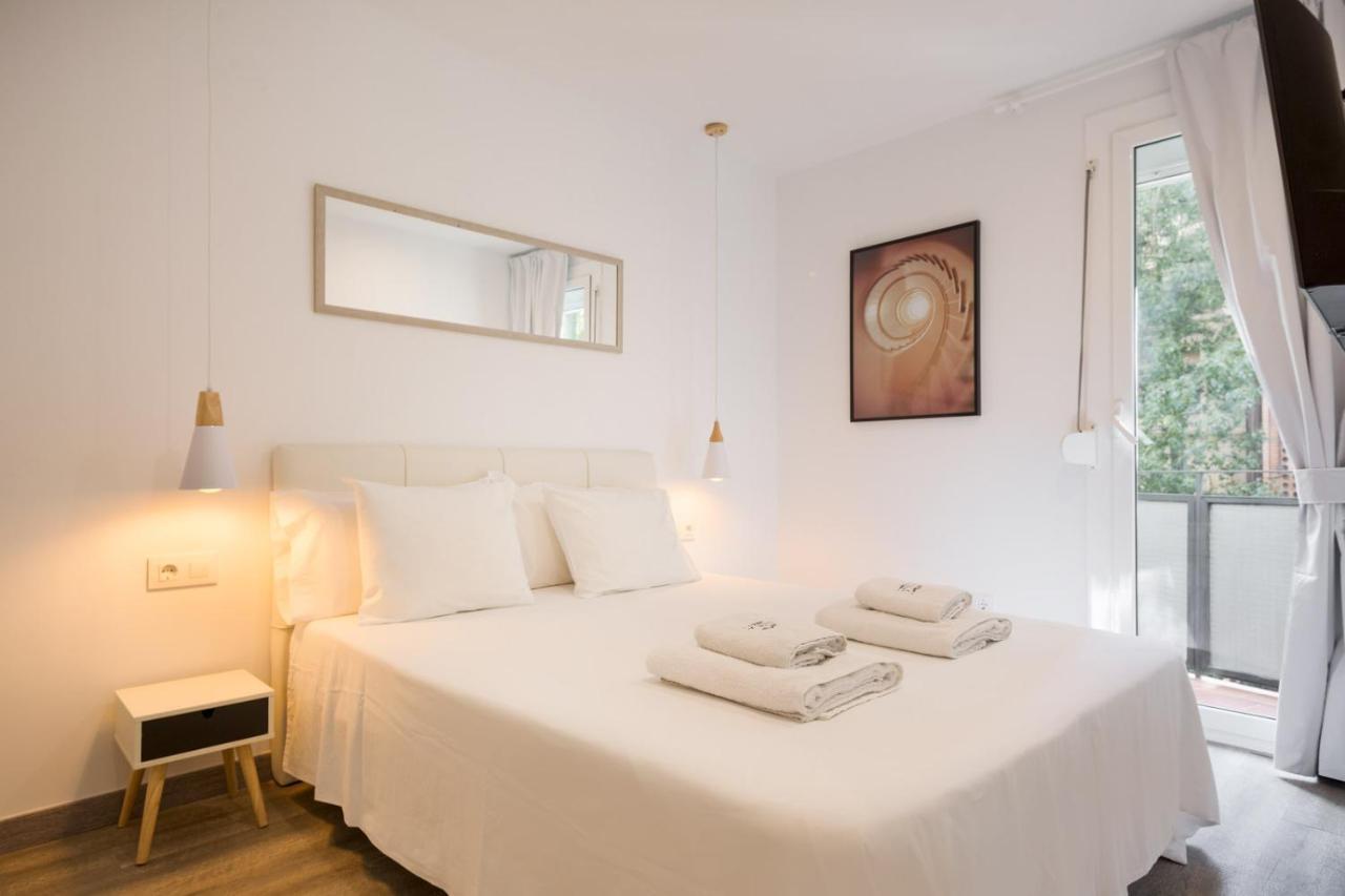 Apartamento The White Flats Les Corts Barcelona Exterior foto