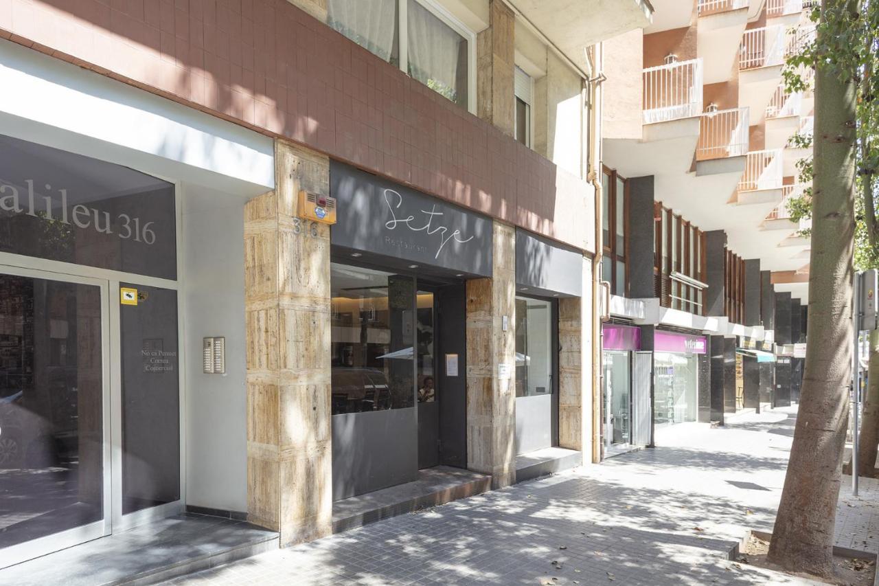 Apartamento The White Flats Les Corts Barcelona Exterior foto